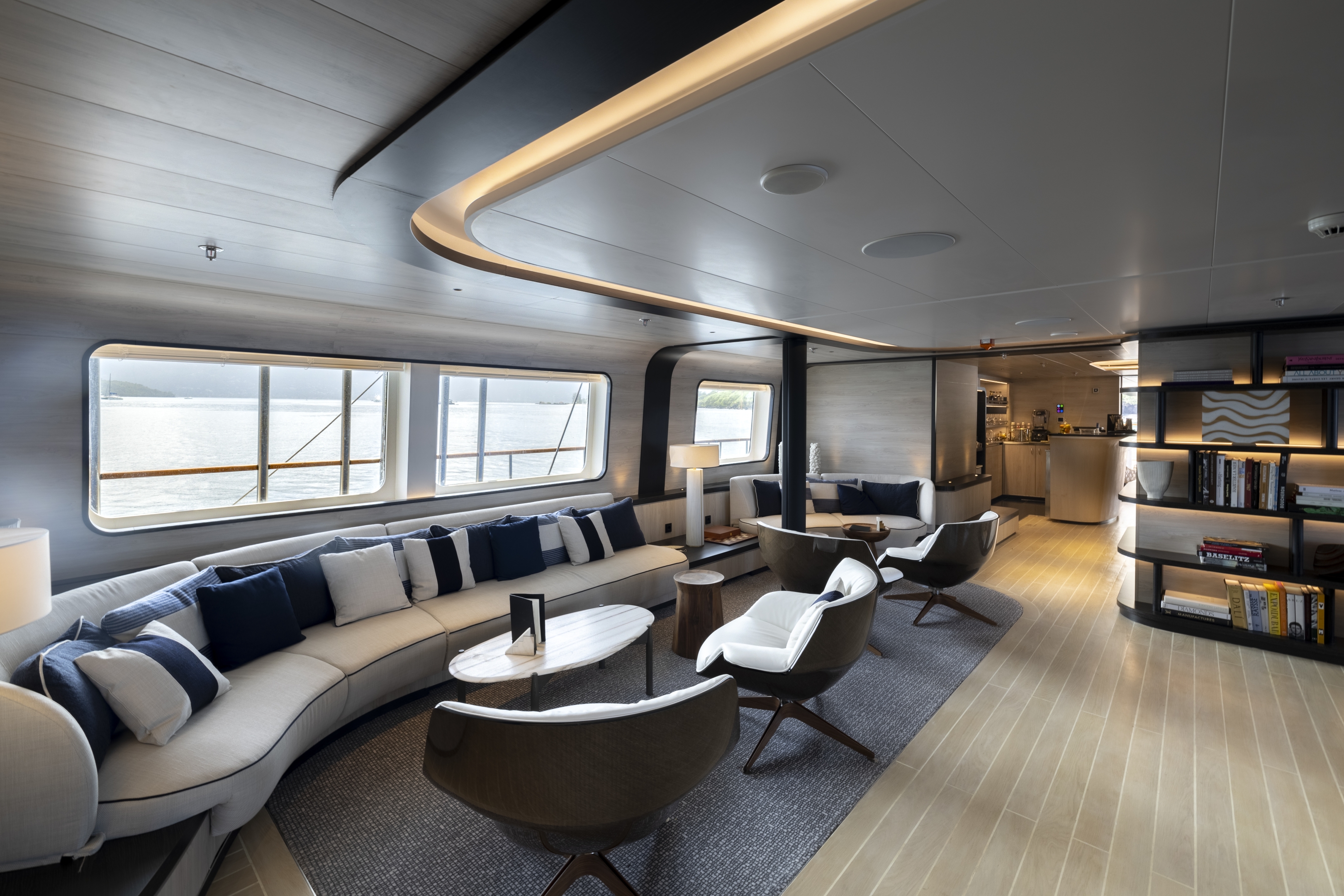 Emeraude Lounge and Bar - Alizés Deck